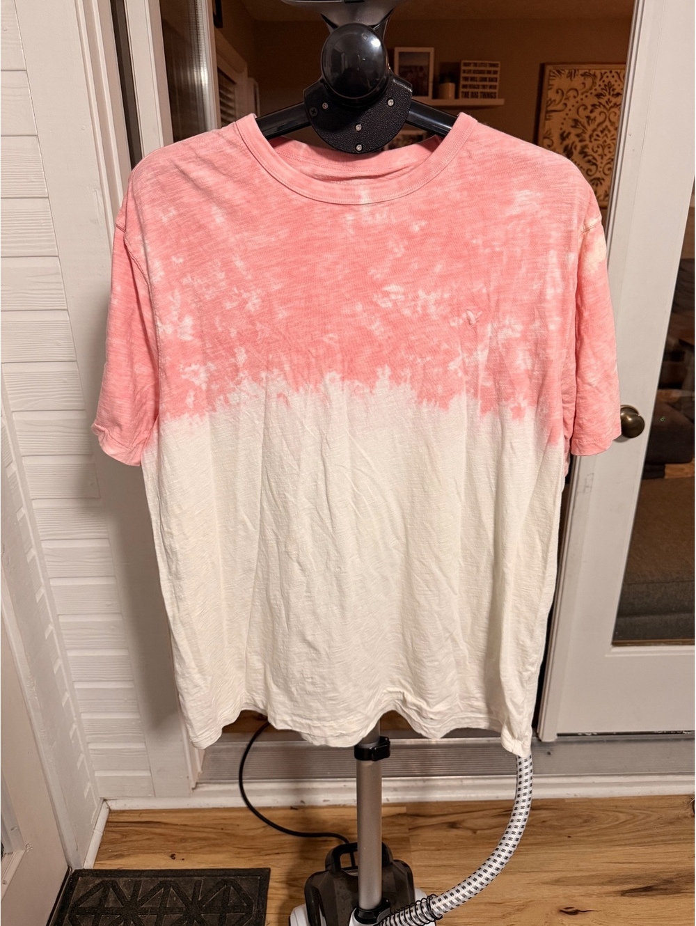 American Eagle Men's Tie-Dye T-Shirt XXL Pink White Casual